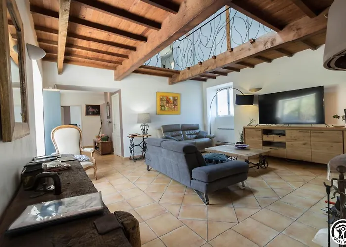 度假居 La Ferme Ponlat-Taillebourg